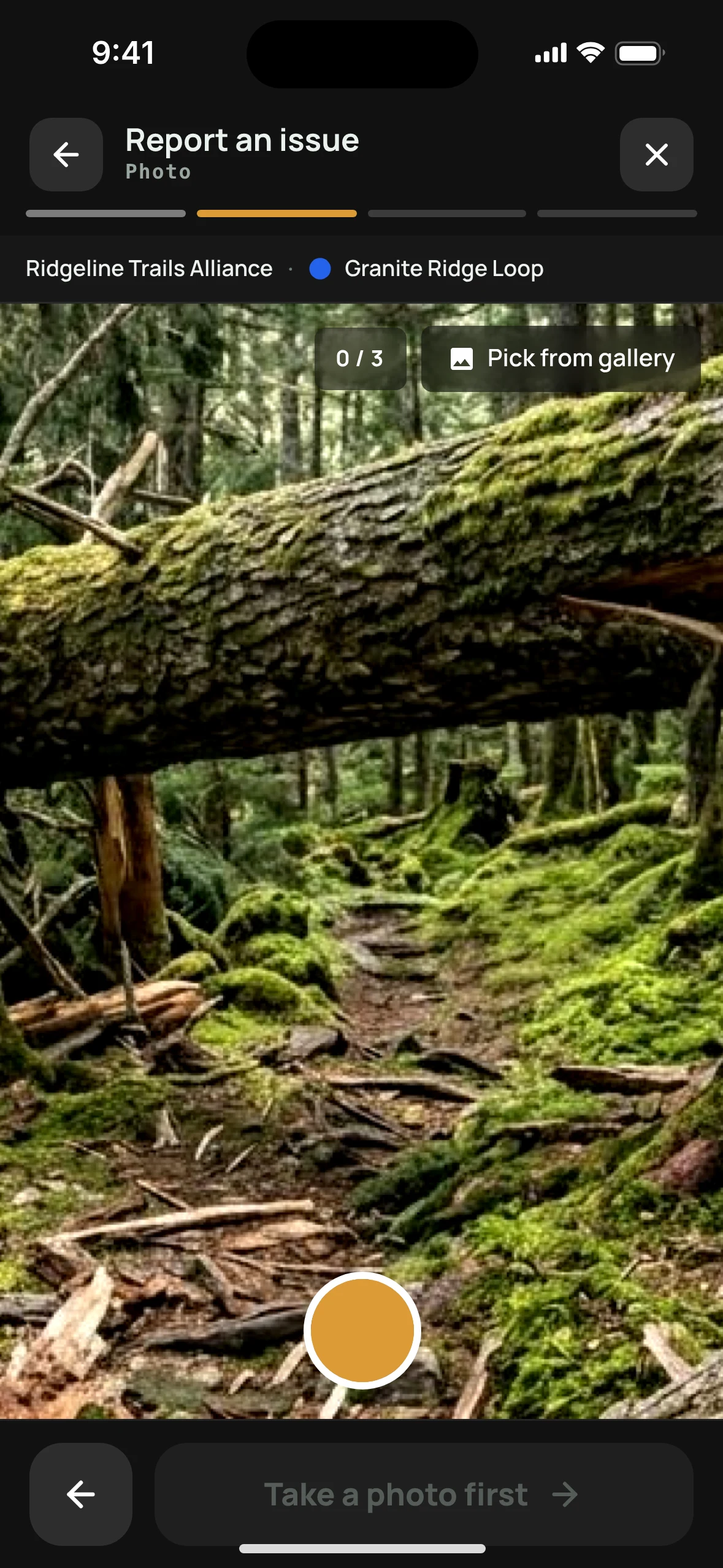 TrailsIQ Go: the camera open on a tree down across the trail